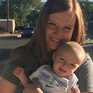 Meet your Posher, Kayla